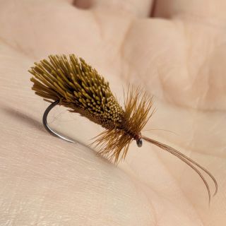 Light brown goddards caddis for the next season 👌 We have these in four different colours and various sizes, check them...